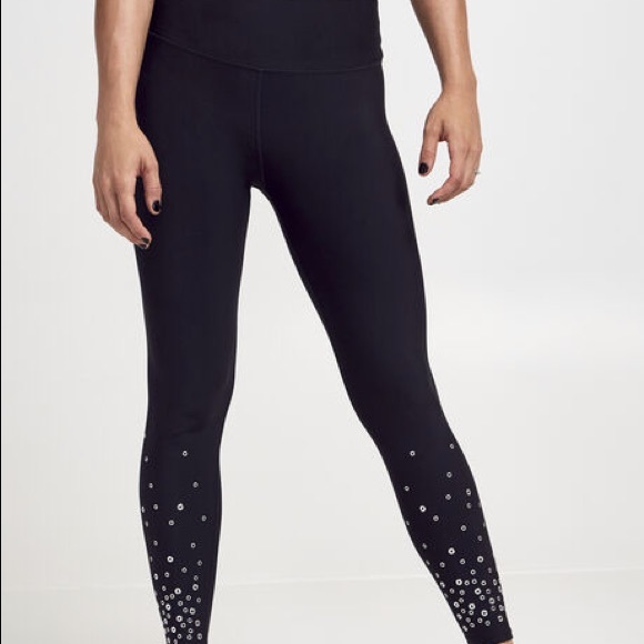 Scatter Grommet Leggings by Soul Cycle - Picture 3 of 8